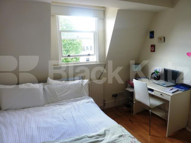 			VIEWINGS ESSENTIAL, 2 Bedroom, 1 bath, 1 reception Flat			 Sutherland Avenue, MAIDA VALE 